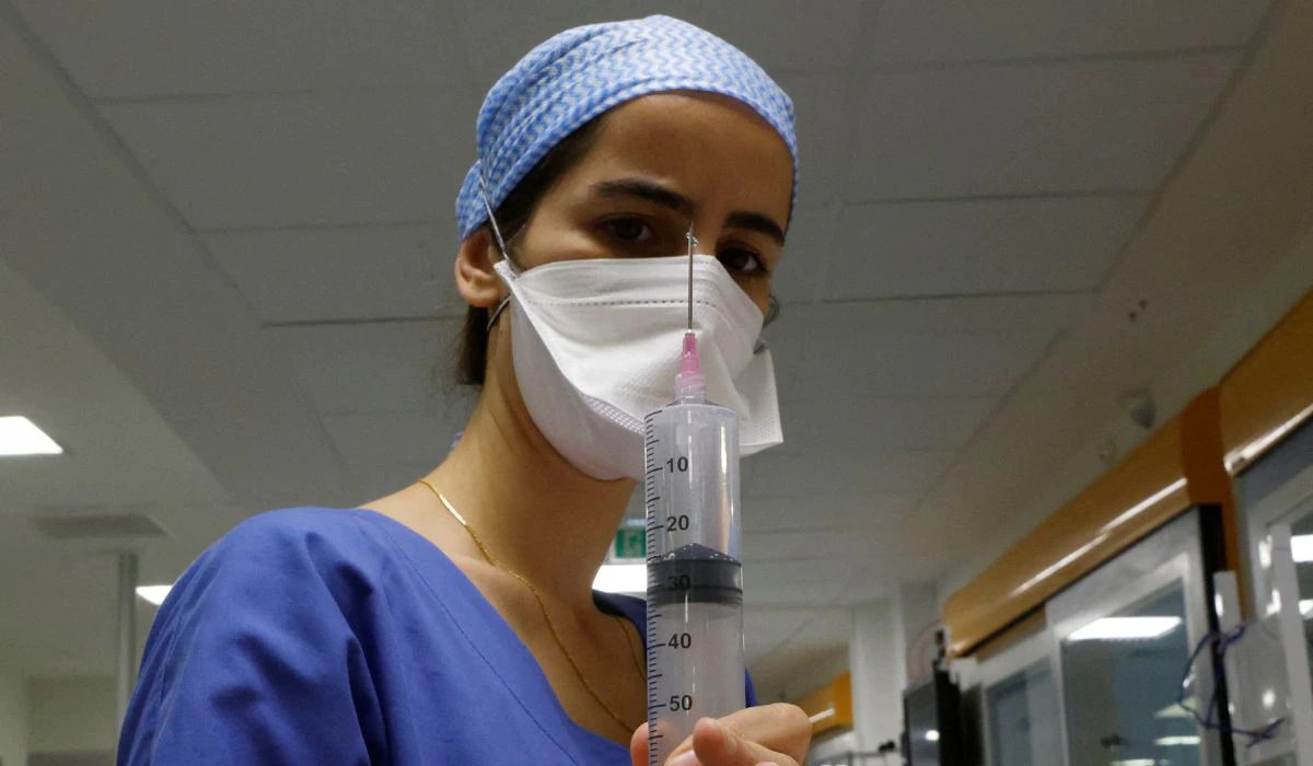 France offers intensive care nurses monthly bonus